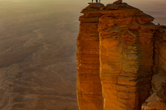 Gary-Howes-The-Edge-of-the-World-9.5