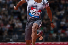 Andy-Dulson-Nelson-Evora-9.5